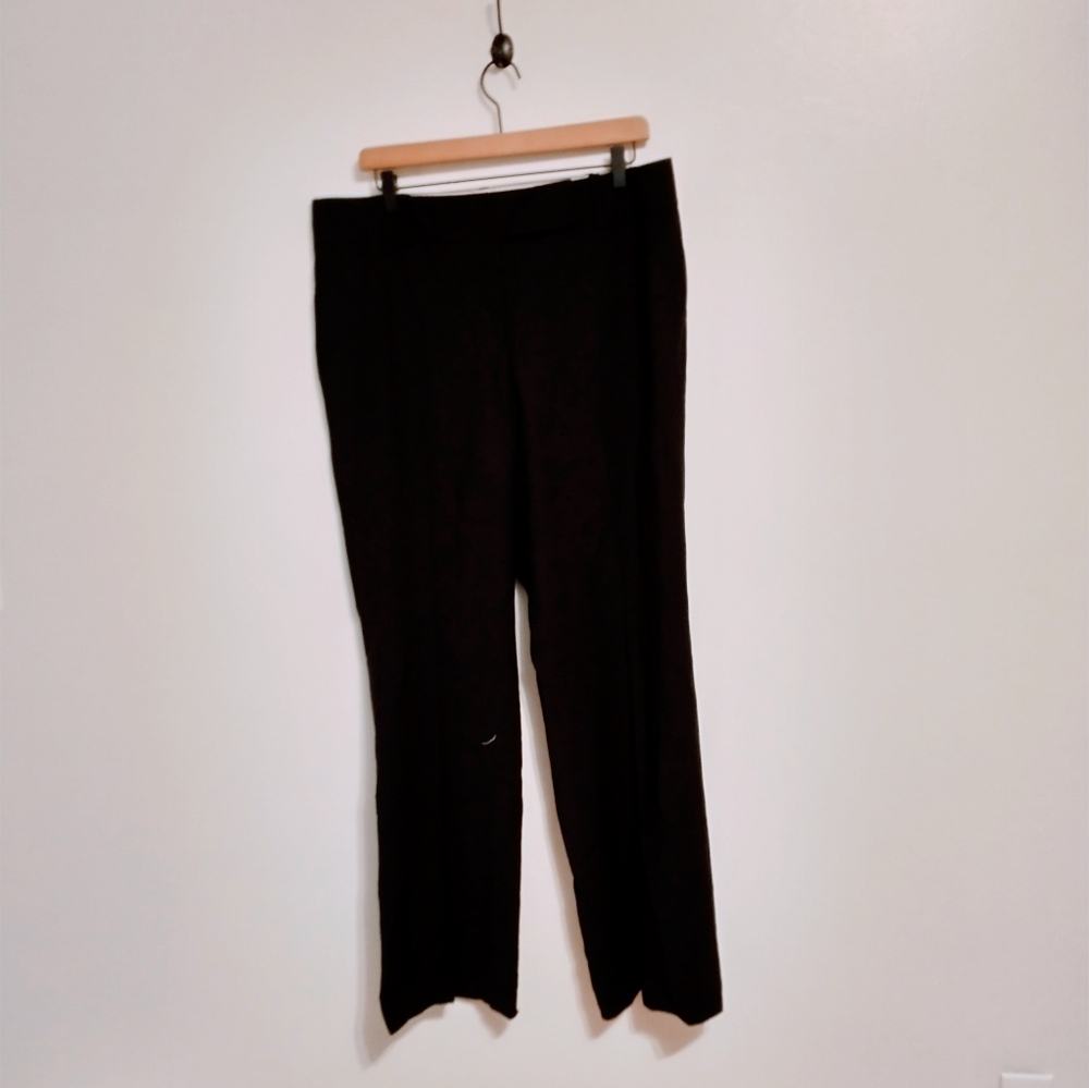Ann Taylor simple black dress pants, perfect for work size 14